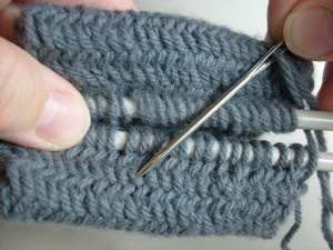 Grafting Miniature Herringbone Stitch