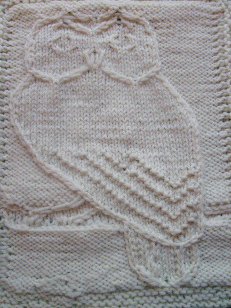 twist stitch owl